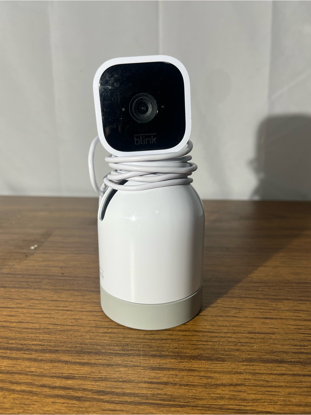 Blink Mini Pan-Tilt Rotating Security Camera  Indoor White BAE041000U BCM00300U